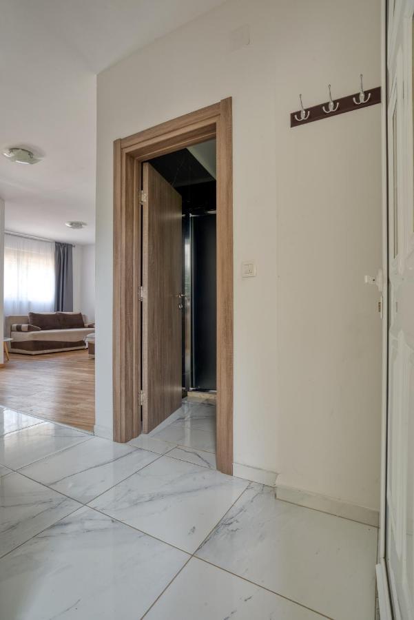 Apartmani Cukic Rafailovici Budva Exterior foto