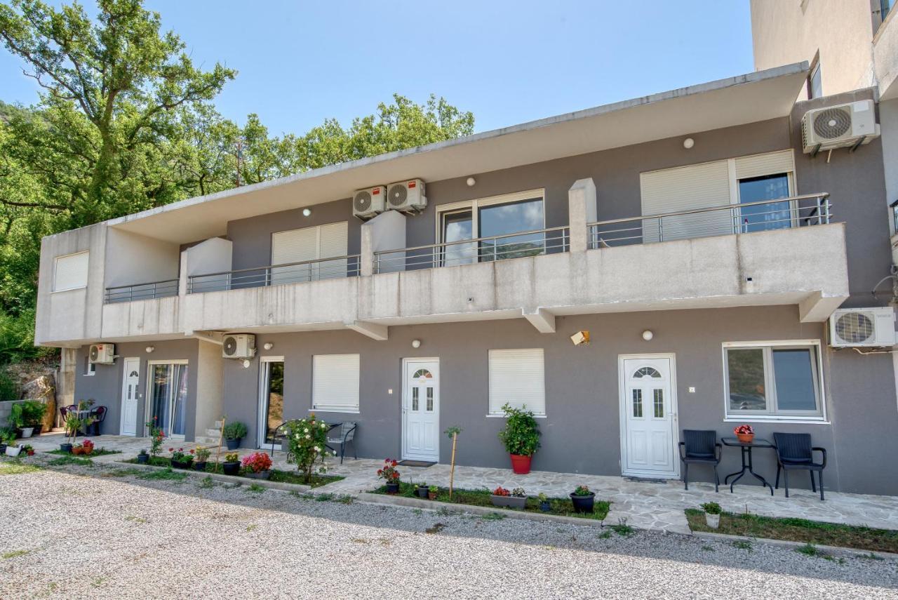 Apartmani Cukic Rafailovici Budva Exterior foto