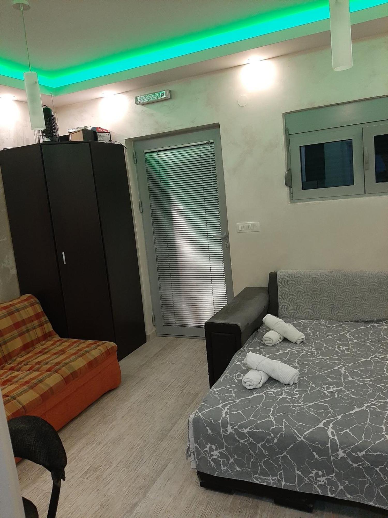 Apartmani Cukic Rafailovici Budva Zimmer foto